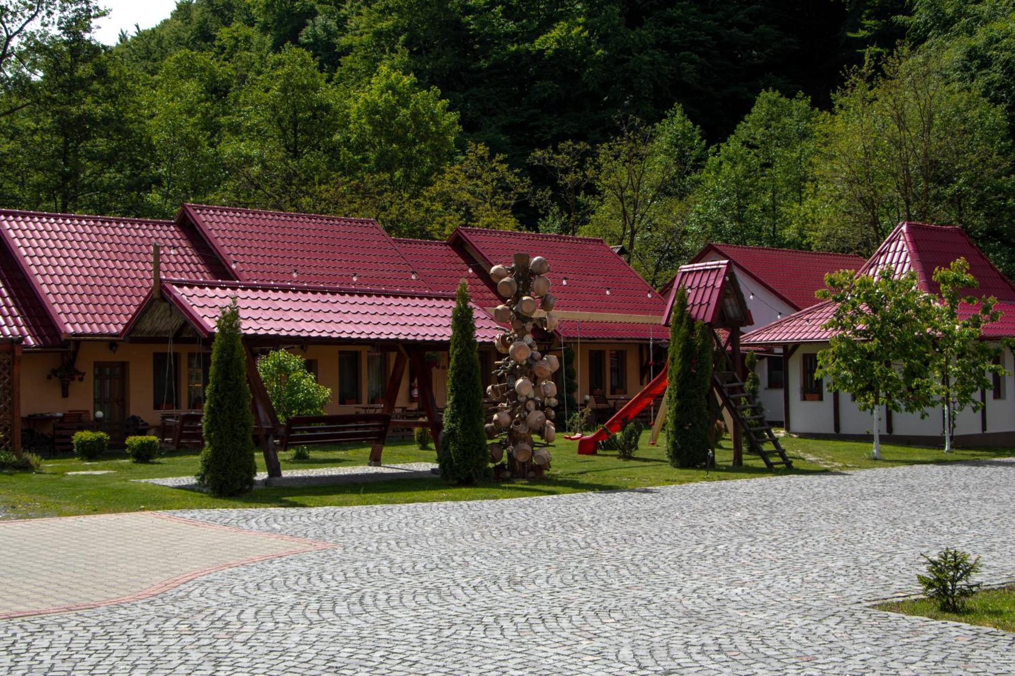 Patakmenti Panzio Spa Corund  Luaran gambar